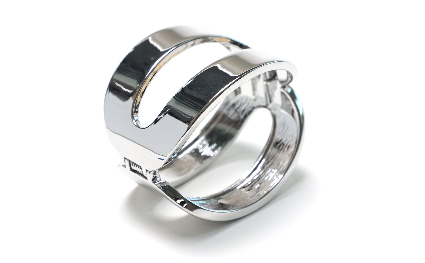 Plated Oval Bangle